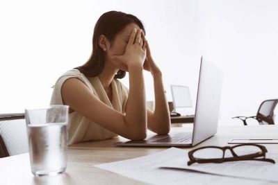 다이어트 중 두통·메스꺼움 심하다면… 몸속 ‘이것’ 불균형 신호일 수도